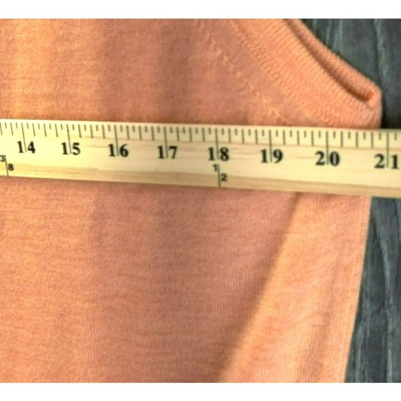 NWT Bobby Jones Collection Size M 100% Extra Fine Merino Wool Golf Sweater Vest - Picture 11 of 11